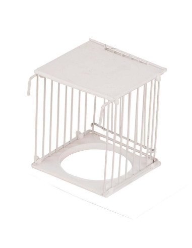 Outdoor nest birds