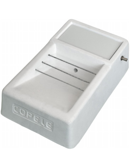 Partridge concrete floor drinker