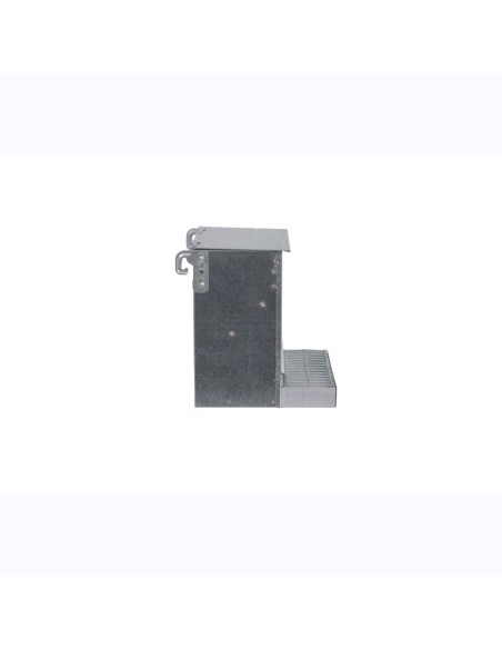 Canary feeder with 4 flying holes